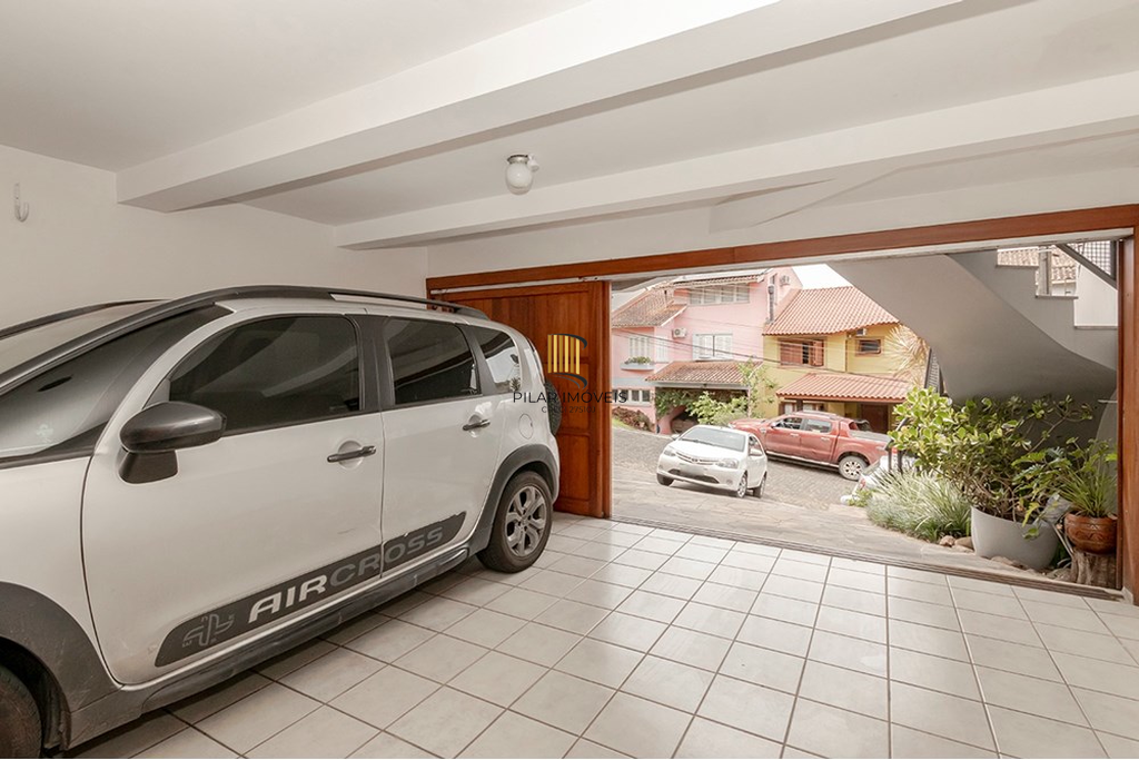 Casa de Condomínio 3 dormitórios no bairro Nonoai