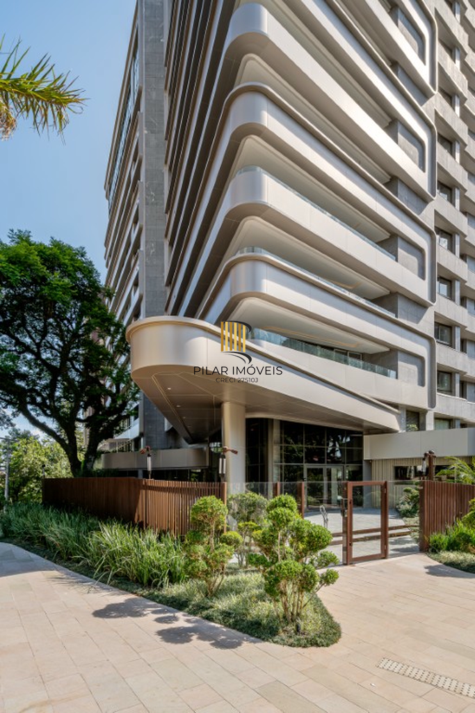 Apartamento 4 dormitórios no bairro Bela Vista