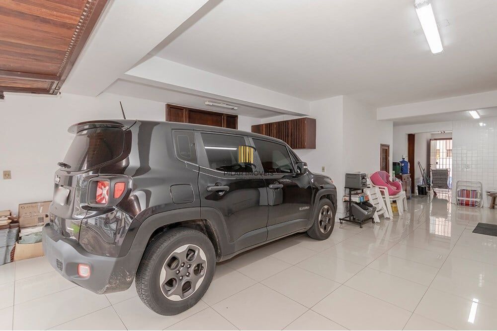 Casa 4 dormitórios no bairro Jardim Itu