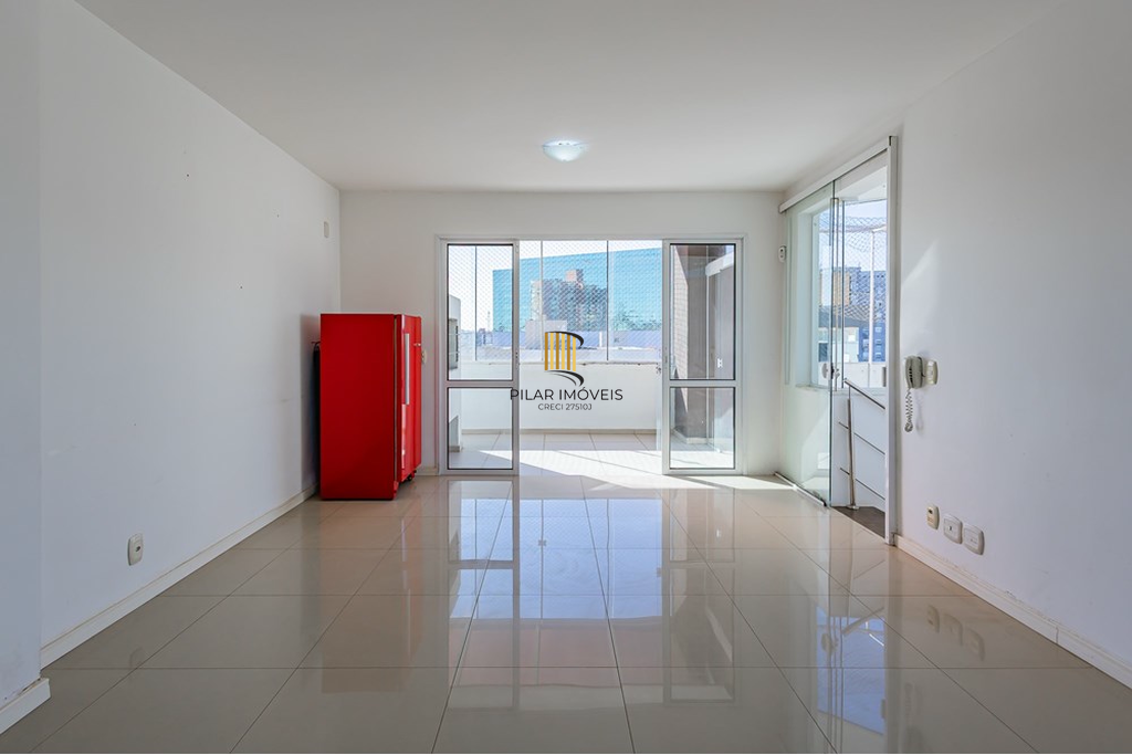 Cobertura 2 dormitórios no bairro Santana