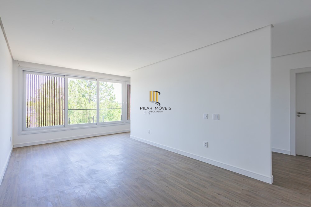 Casa de Condomínio 3 dormitórios no bairro Krahe