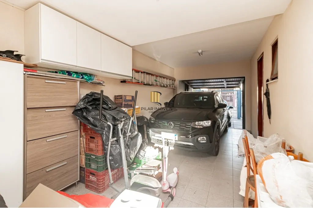 Casa 4 dormitórios no bairro Jardim Planalto