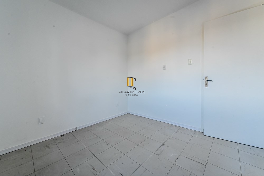 Apartamento 4 dormitórios no bairro Cristal