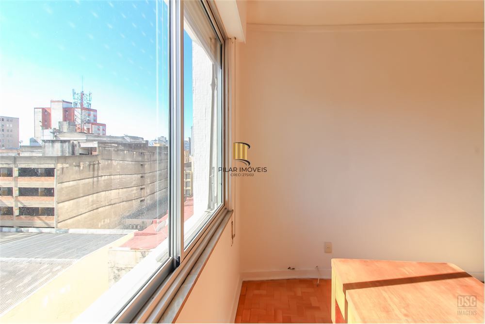 Apartamento 4 dormitórios no bairro Centro Histórico