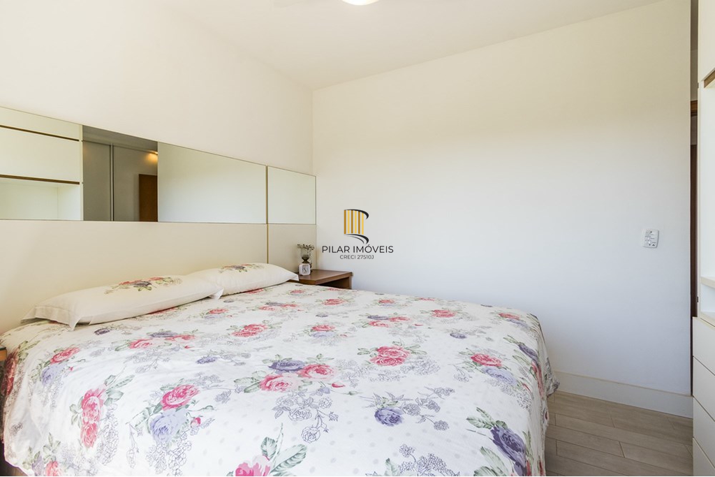 Apartamento 3 dormitórios no bairro Menino Deus