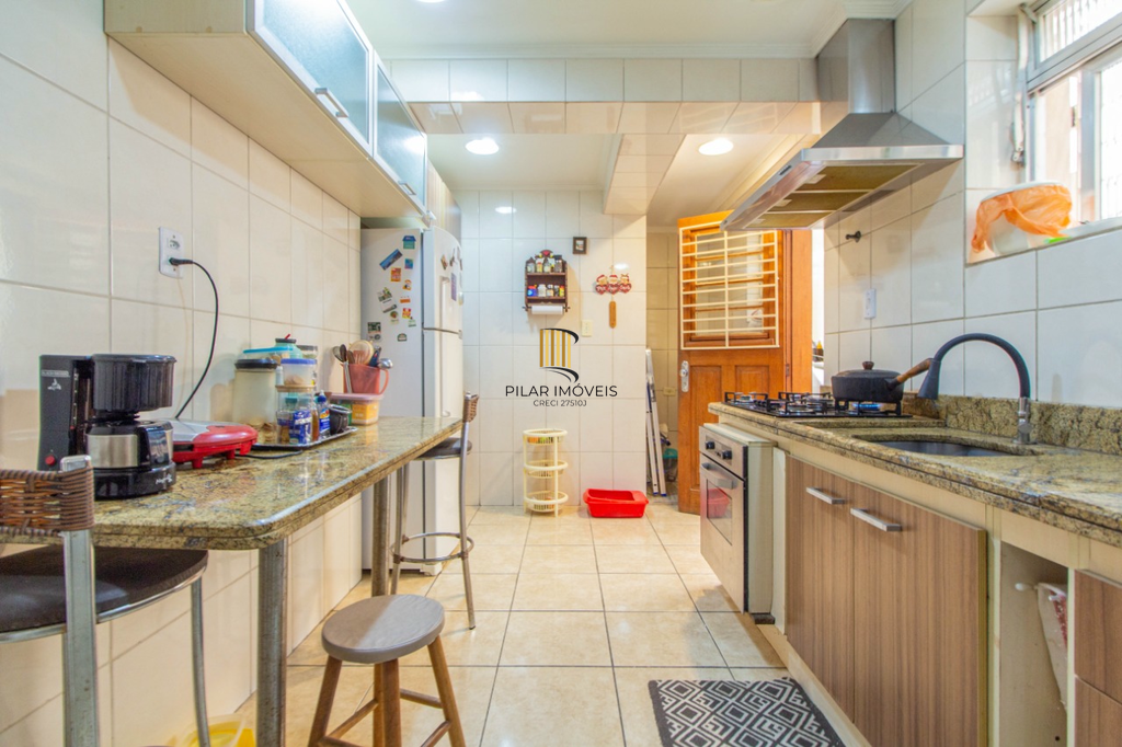 Apartamento 3 dormitórios no bairro Cidade Baixa