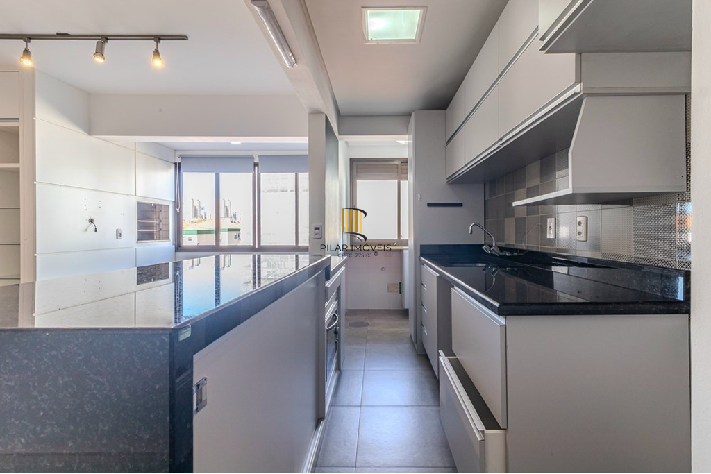 Apartamento 3 dormitórios no bairro Passo da Areia