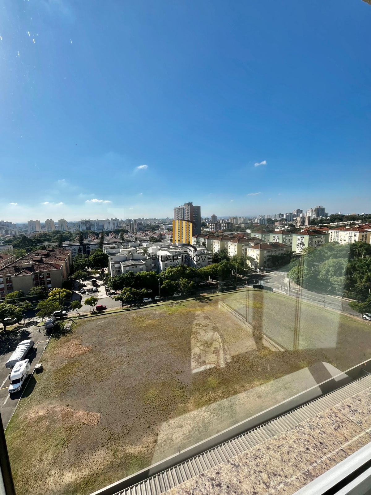 Lindo apto no Jardim Europa, 10º andar, sol e vista, mobiliado, 02 vagas fixas