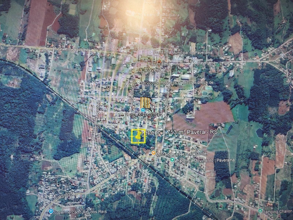 Terreno Comercial no bairro Nenhum