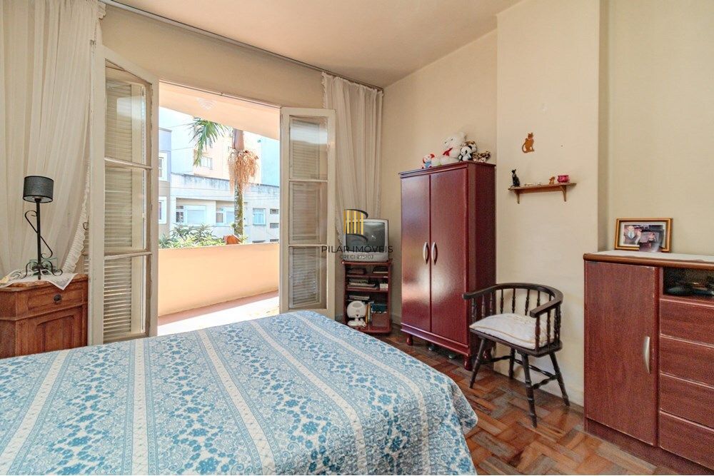 Apartamento 4 dormitórios no bairro Santana