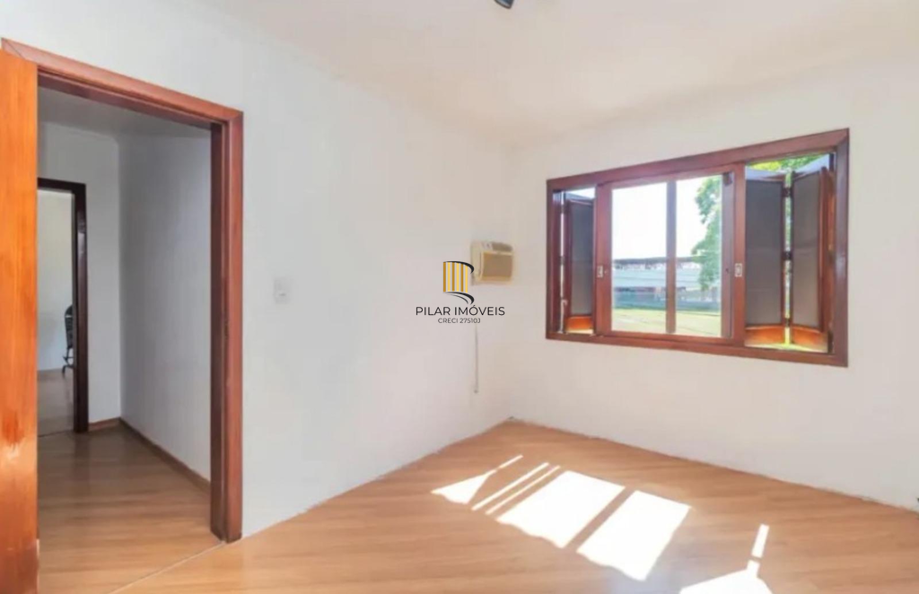 Casa 3 dormitórios no bairro Sarandi