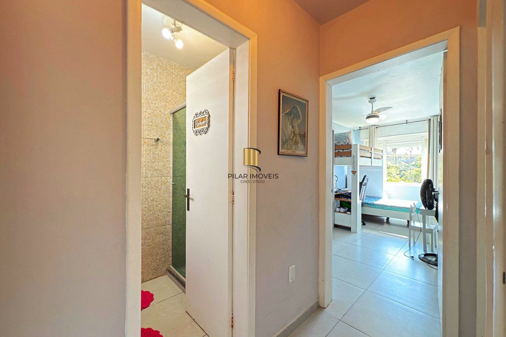 Apartamento 2 dormitórios no bairro Azenha