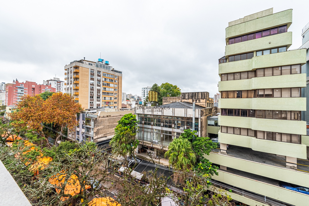 Apartamento 3 dormitórios no bairro Bom Fim