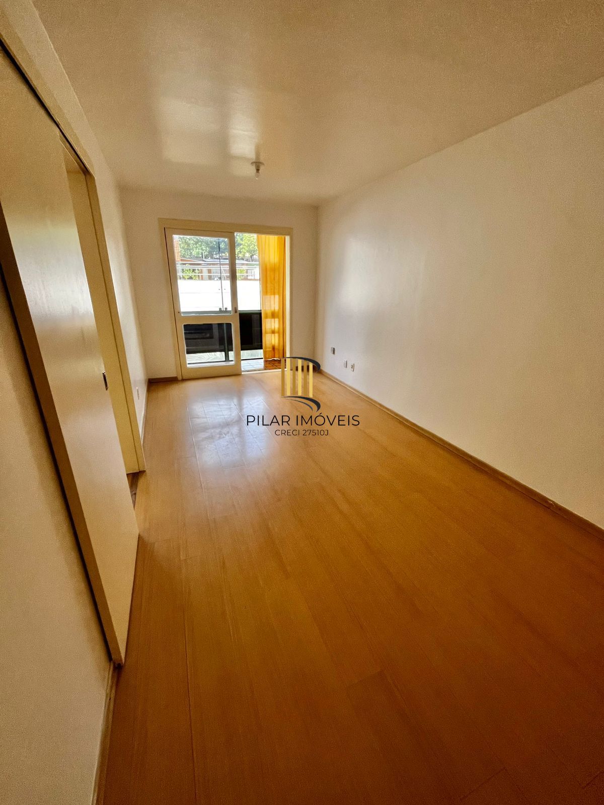 Excelente 02 dorm, com vaga, na Luiz Cosme, 68 m² de área privativa, sol manhã