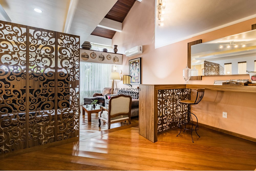 Casa 3 dormitórios no bairro Jardim Sabará
