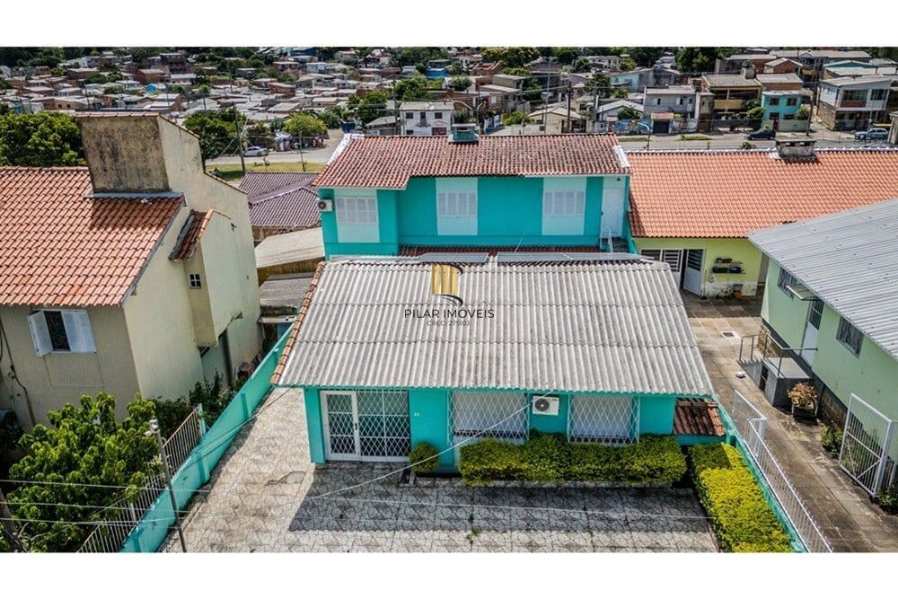 Casa de Condomínio 3 dormitórios no bairro Santa Tereza