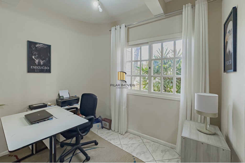 Casa 3 dormitórios no bairro Sarandi