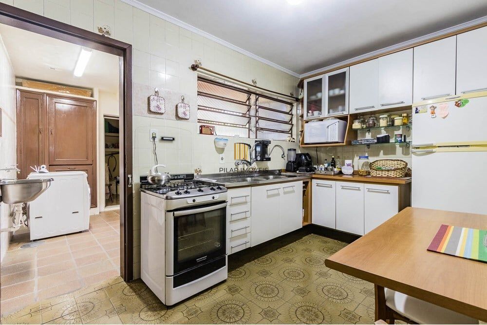 Casa 3 dormitórios no bairro Vila Ipiranga