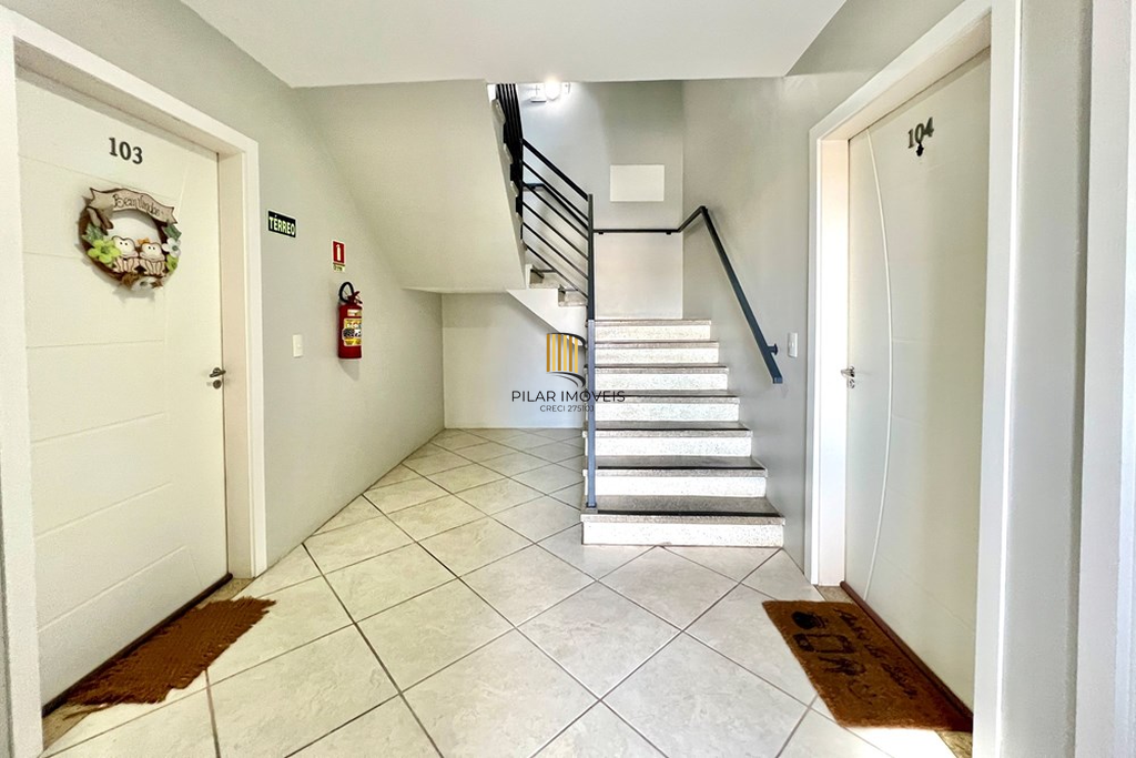 Apartamento 2 dormitórios no bairro Igara