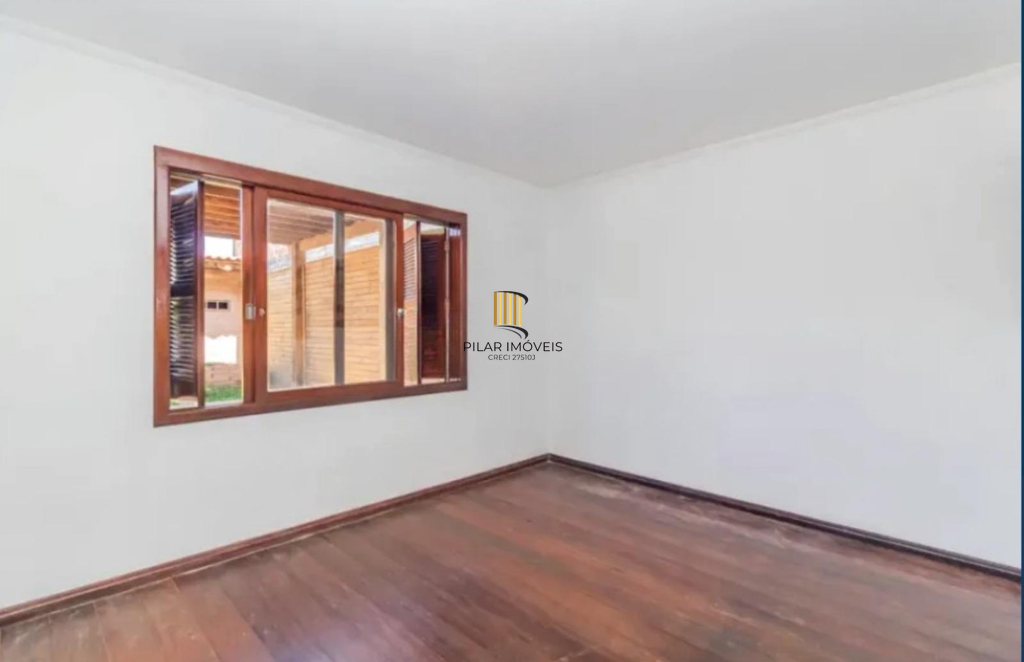 Casa 3 dormitórios no bairro Sarandi