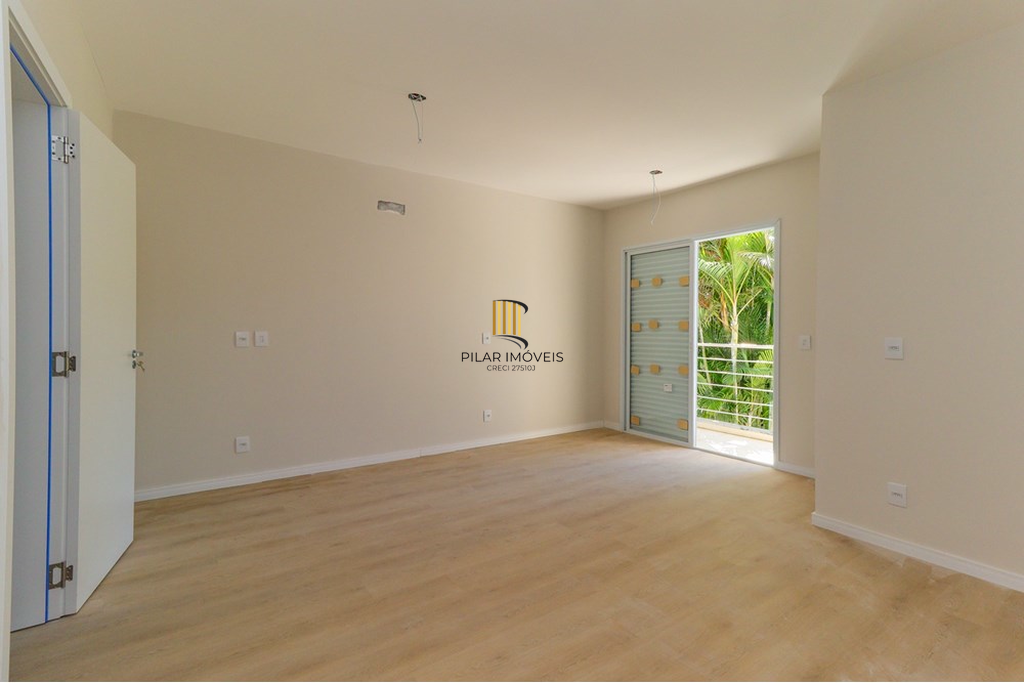 Casa 3 dormitórios no bairro Ipanema