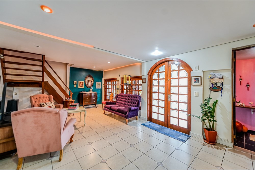 Casa de Condomínio 4 dormitórios no bairro Santa Tereza