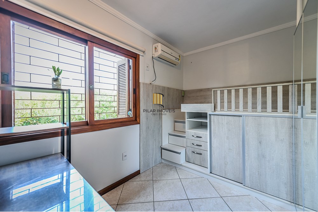 Casa de Condomínio 2 dormitórios no bairro Hípica