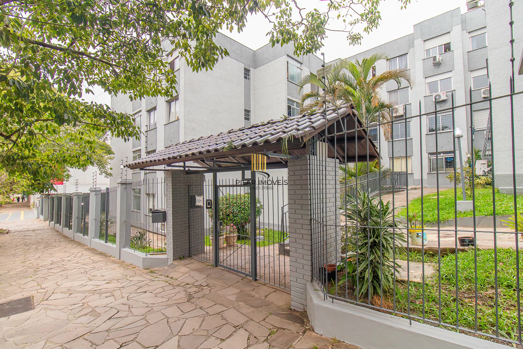 Apartamento 2 dormitórios no bairro Vila Ipiranga