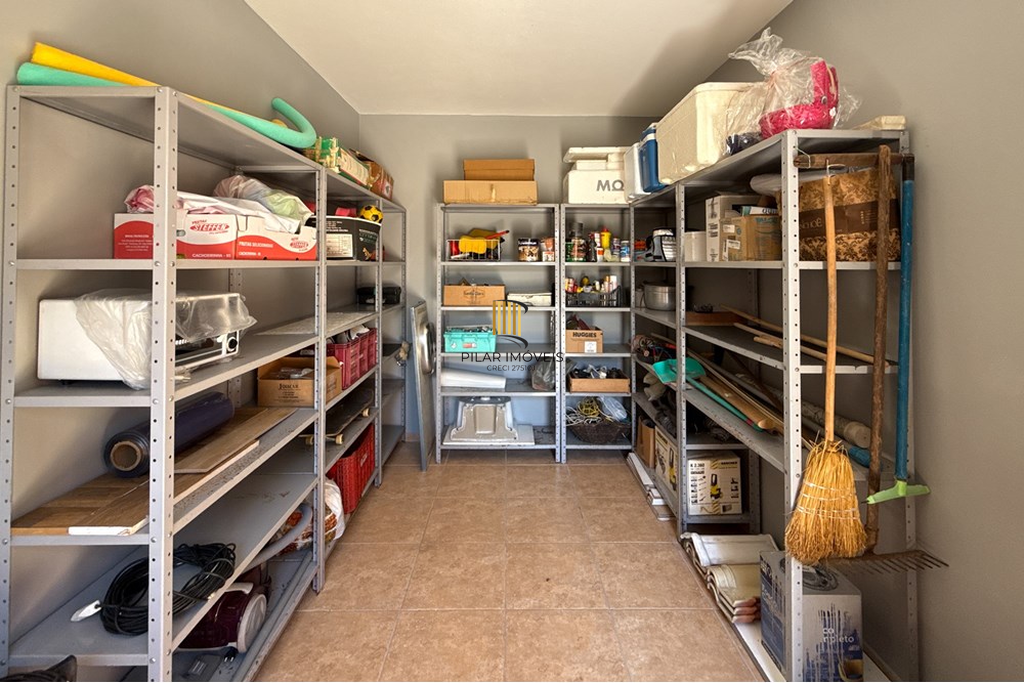 Casa 6 dormitórios no bairro Marechal Rondon