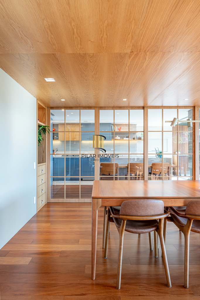 Apartamento 3 dormitórios no bairro Petrópolis