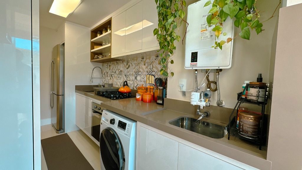 Apartamento 2 dormitórios no bairro Jardim Carvalho