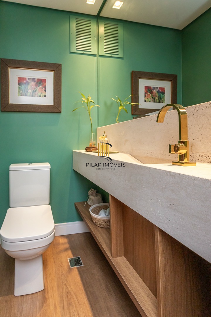 Apartamento 4 dormitórios no bairro Bela Vista