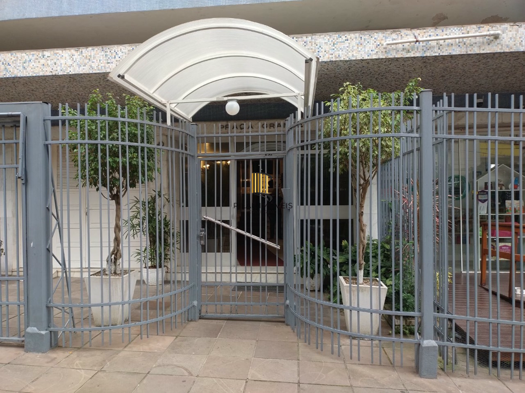 Apartamento 2 dormitórios no bairro Centro Histórico