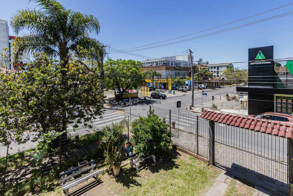 Casa 3 dormitórios no bairro Tristeza