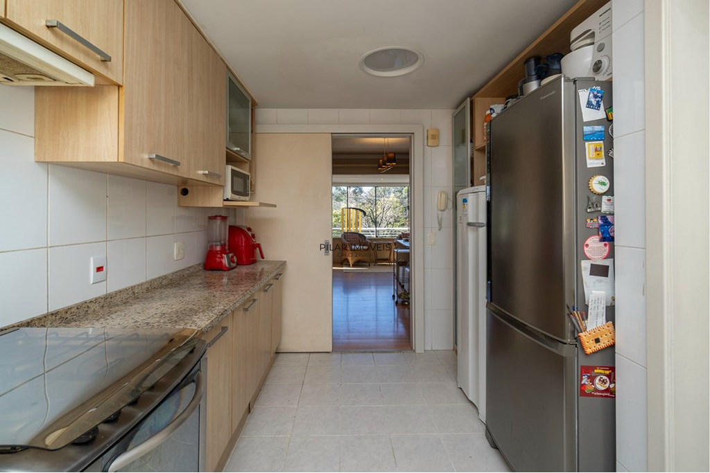 Apartamento 3 dormitórios no bairro Menino Deus