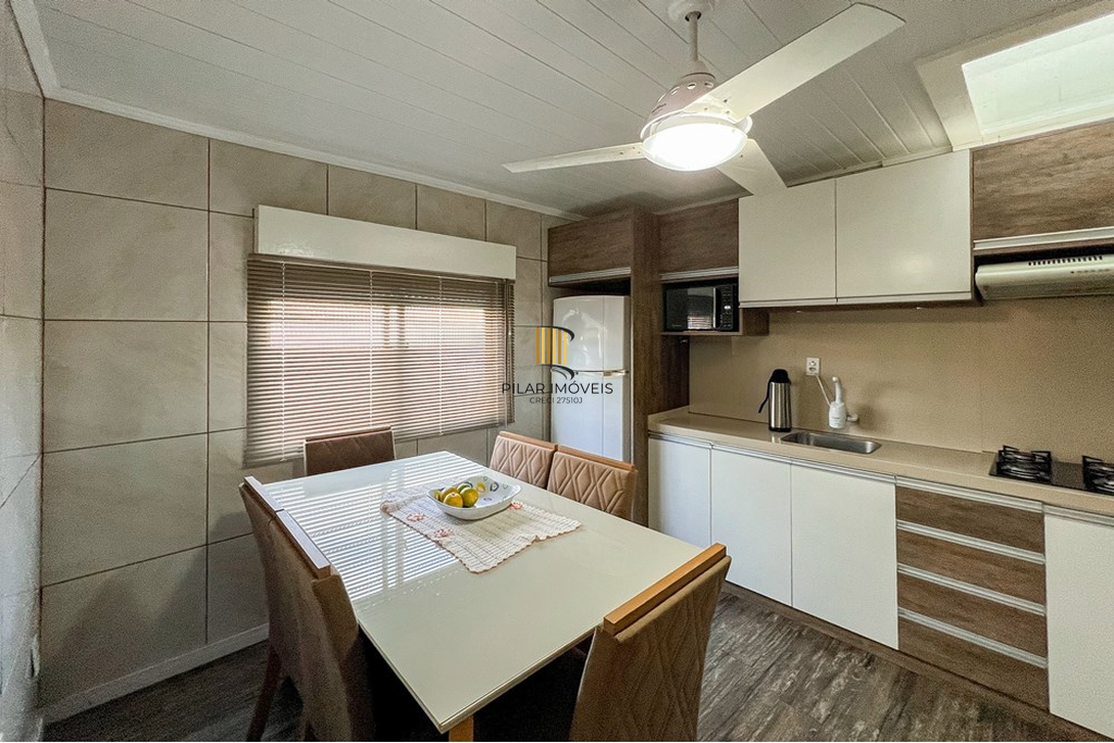 Casa 2 dormitórios no bairro Guajuviras