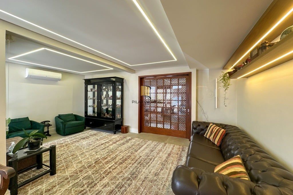 Casa 3 dormitórios no bairro Três Figueiras