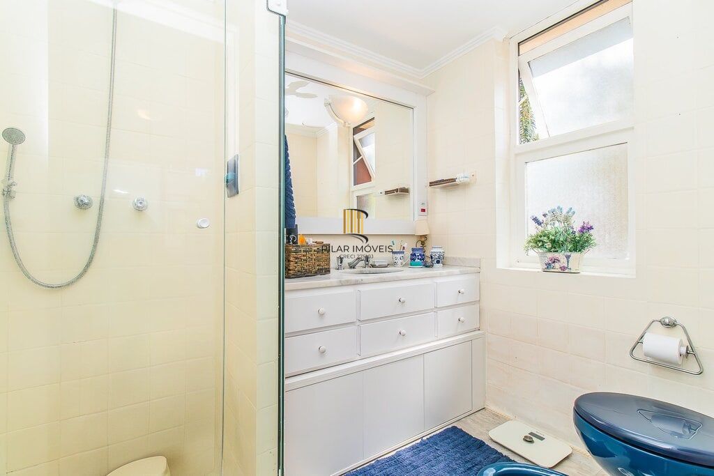 Apartamento 3 dormitórios no bairro Mont Serrat
