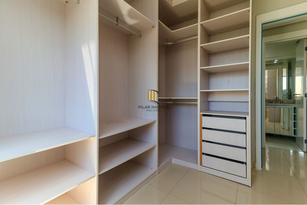 Apartamento 2 dormitórios no bairro Vila Nova