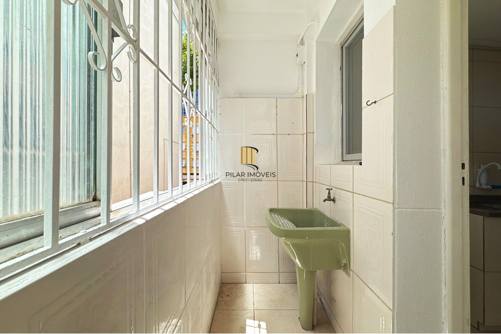 Apartamento 2 dormitórios no bairro Menino Deus