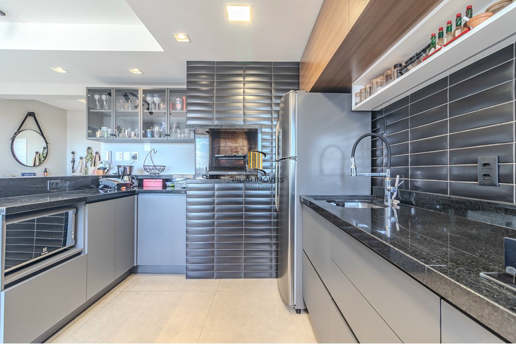 Apartamento 2 dormitórios no bairro Santana