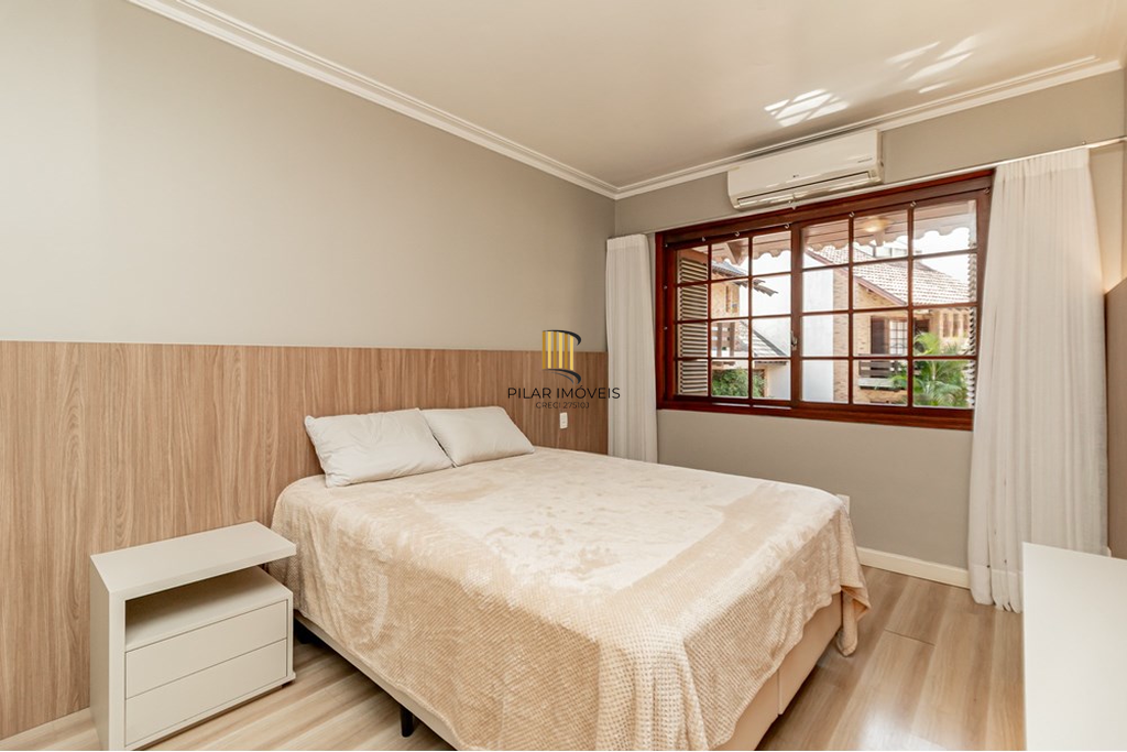 Casa de Condomínio 4 dormitórios no bairro Bela Vista