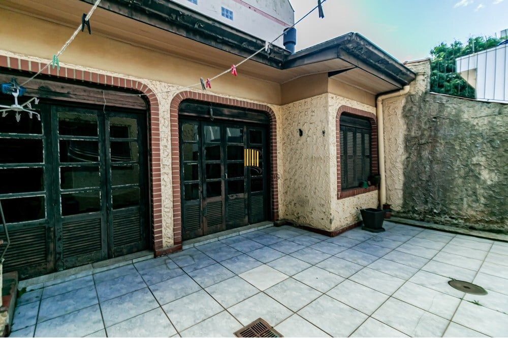 Casa 3 dormitórios no bairro Passo da Areia