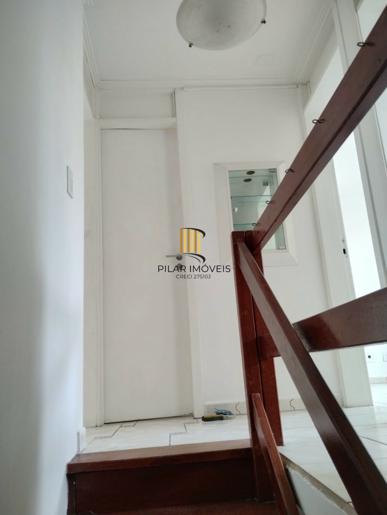 Casa de Condomínio 4 dormitórios no bairro Jardim Itu