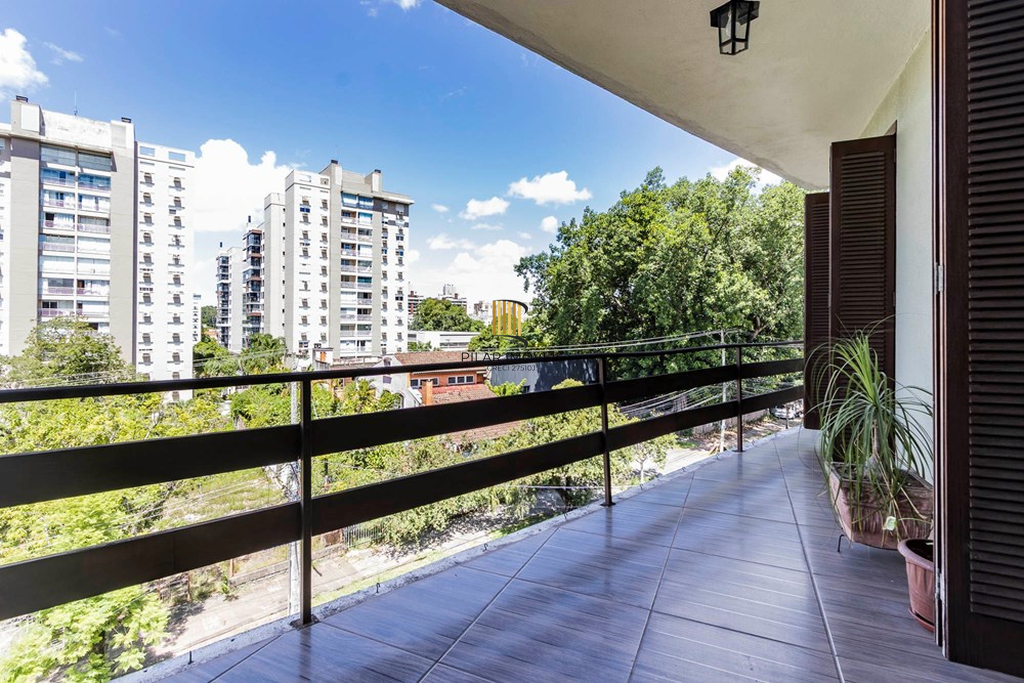 Cobertura 3 dormitórios no bairro Jardim Lindóia