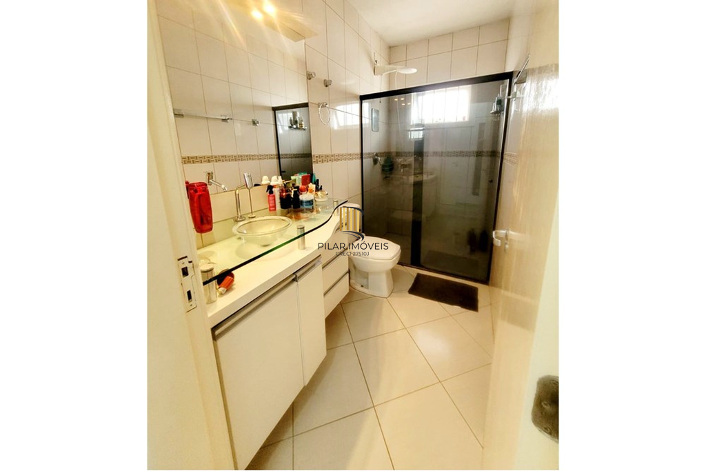 Casa 3 dormitórios no bairro Centro