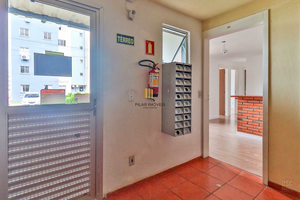 Apartamento 2 dormitórios no bairro Campo Novo