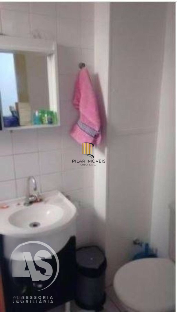 Apartamento 2 dormitórios no bairro Rubem Berta