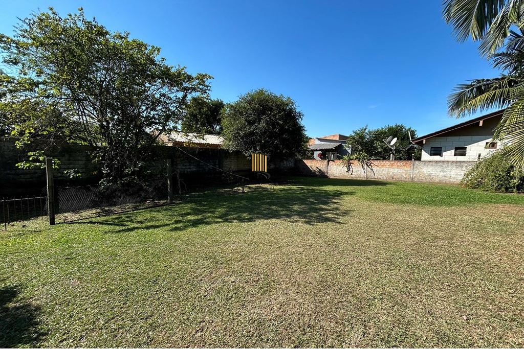 Casa 3 dormitórios no bairro Centro