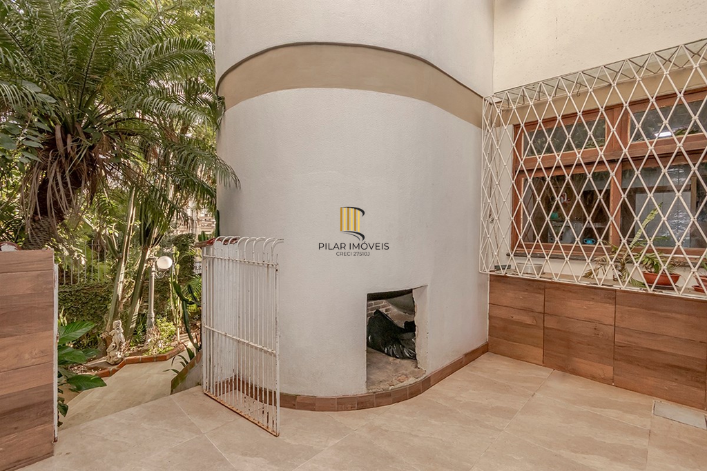 Casa 4 dormitórios no bairro Passo da Areia